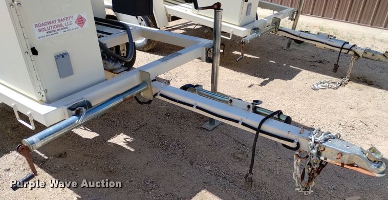 image for item DP3274 (6) 2007 American Signal message board trailers