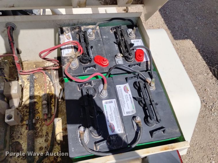 image for item DP3274 (6) 2007 American Signal message board trailers