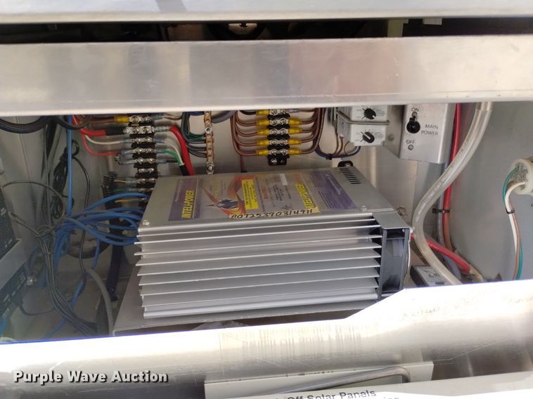 image for item DP3274 (6) 2007 American Signal message board trailers