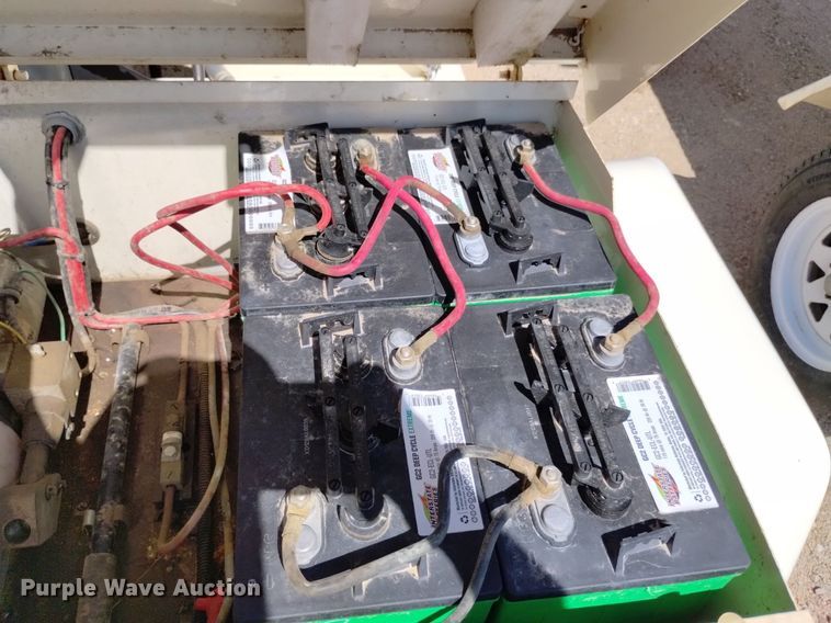 image for item DP3274 (6) 2007 American Signal message board trailers