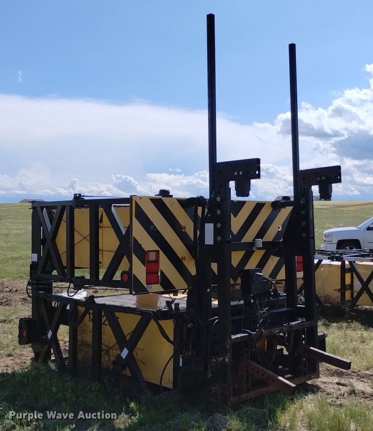 image for item DP3275 2005 Energy Absorption Systems Safe-Stop  crash attenuator