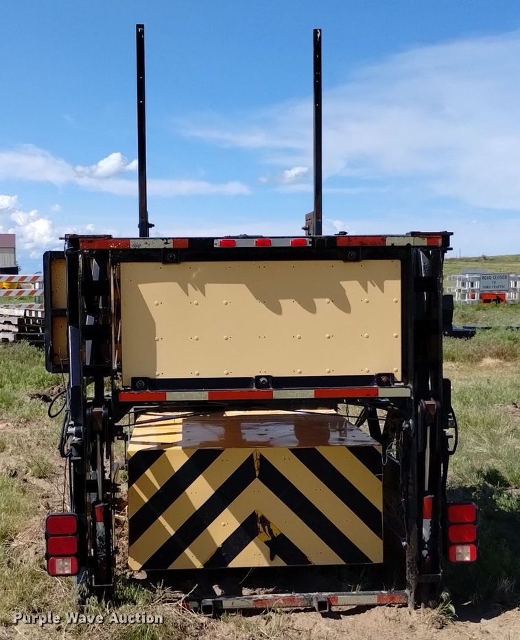 image for item DP3275 2005 Energy Absorption Systems Safe-Stop  crash attenuator