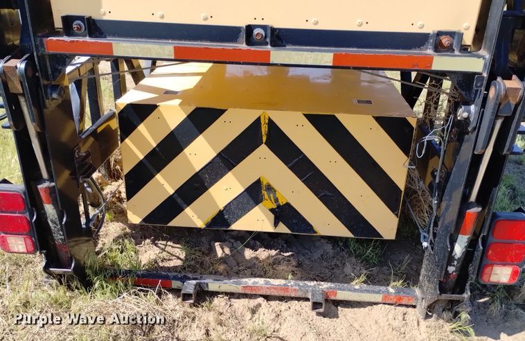 image for item DP3275 2005 Energy Absorption Systems Safe-Stop  crash attenuator