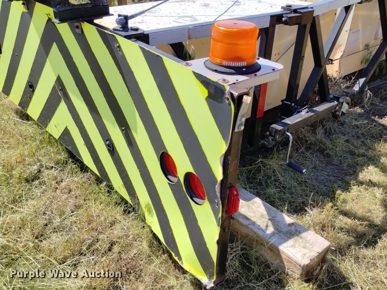 image for item DP3276 2001 Energy Absorption Systems Safe-Stop  crash attenuator