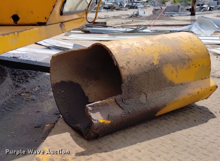 image for item DP3295 Galion 150T  crane