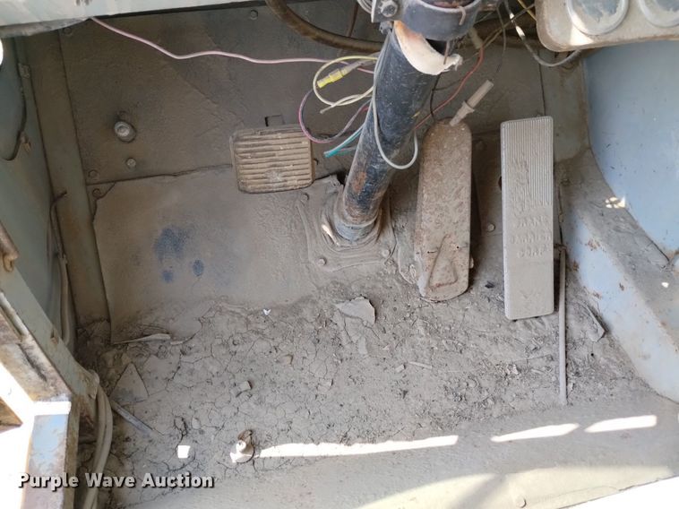 image for item DP3295 Galion 150T  crane