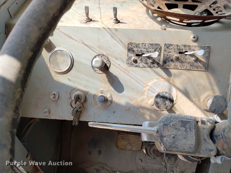 image for item DP3295 Galion 150T  crane