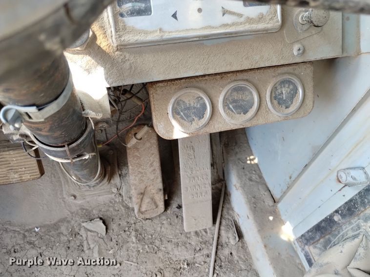 image for item DP3295 Galion 150T  crane