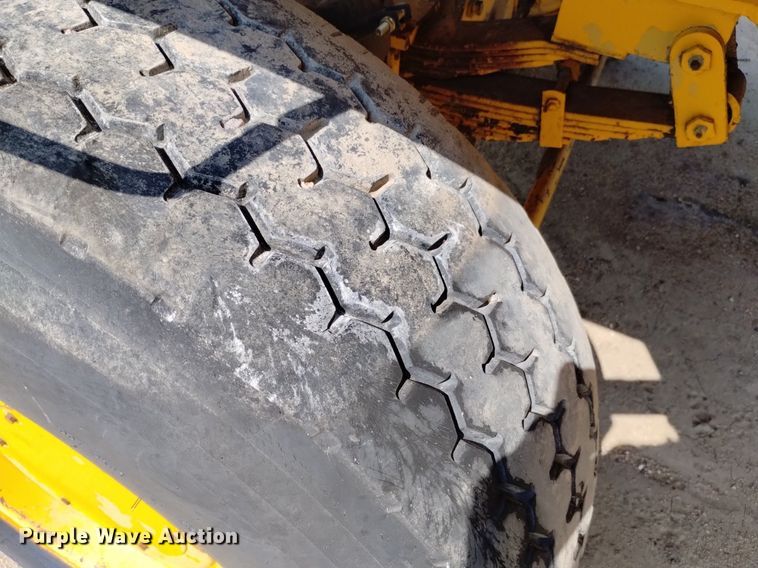 image for item DP3295 Galion 150T  crane