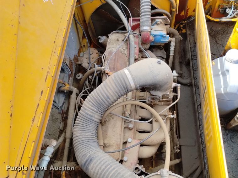 image for item DP3295 Galion 150T  crane