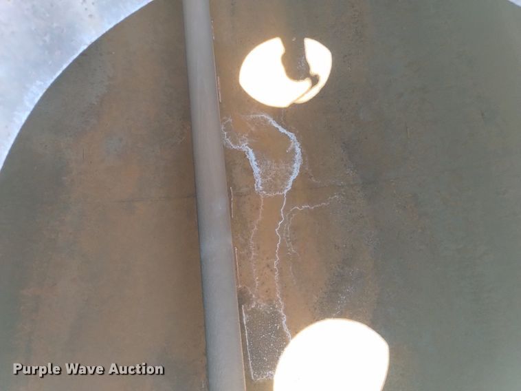 image for item DP3314 1981 Caterpillar 631D  water wagon