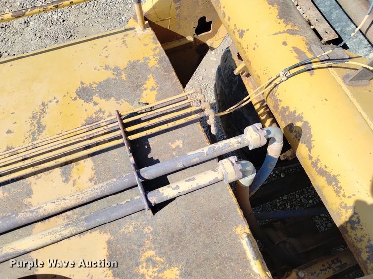 image for item DP3314 1981 Caterpillar 631D  water wagon