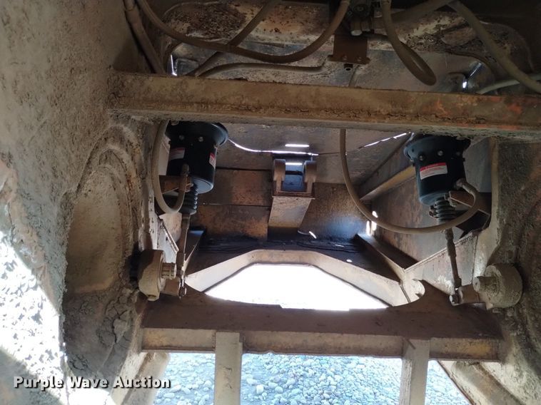 image for item DP3314 1981 Caterpillar 631D  water wagon