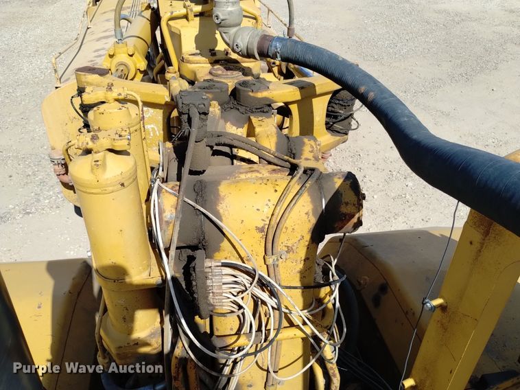 image for item DP3314 1981 Caterpillar 631D  water wagon