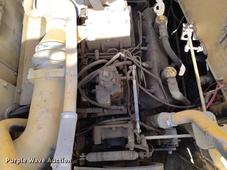 image for item DP3314 1981 Caterpillar 631D  water wagon