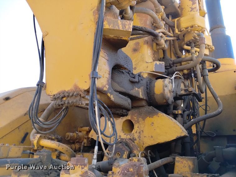 image for item DP3314 1981 Caterpillar 631D  water wagon