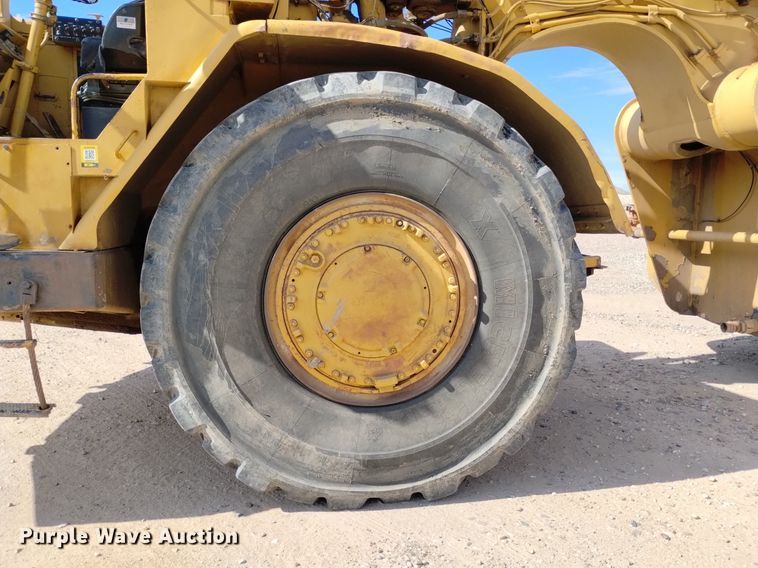 image for item DP3314 1981 Caterpillar 631D  water wagon