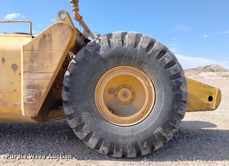 image for item DP3314 1981 Caterpillar 631D  water wagon