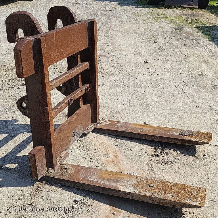 image for item DP5180 (3) wheel loader attachments