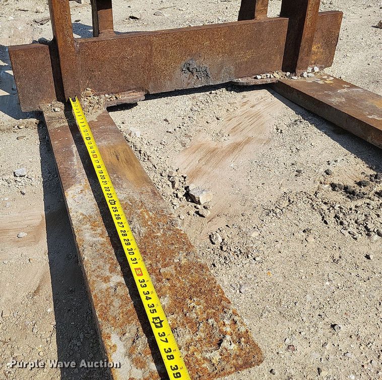 image for item DP5180 (3) wheel loader attachments