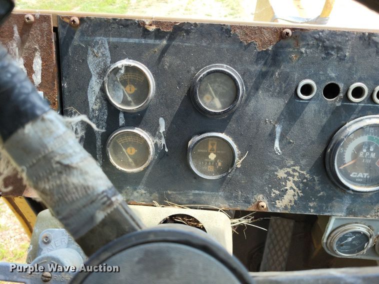 image for item DP5181 1990 Caterpillar D25D  haul truck