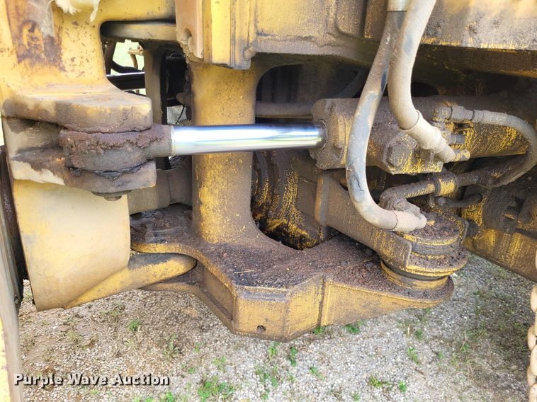 image for item DP5181 1990 Caterpillar D25D  haul truck