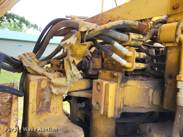 image for item DP5181 1990 Caterpillar D25D  haul truck
