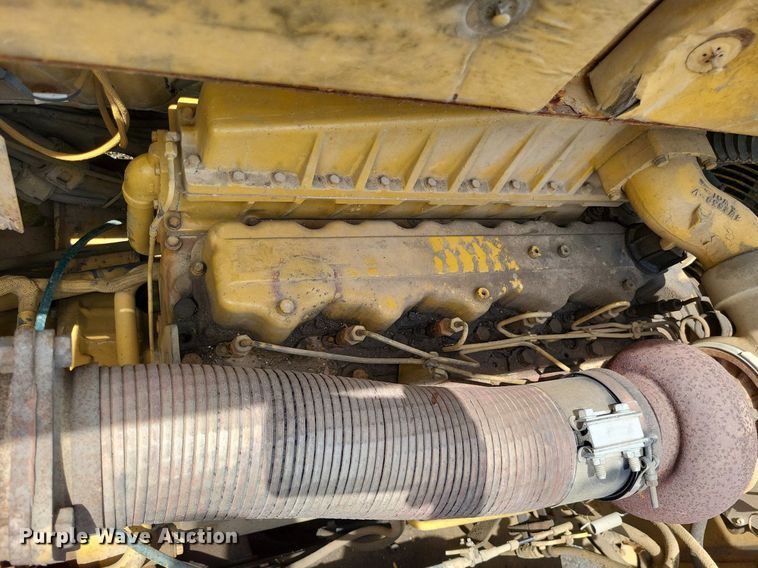 image for item DP5181 1990 Caterpillar D25D  haul truck