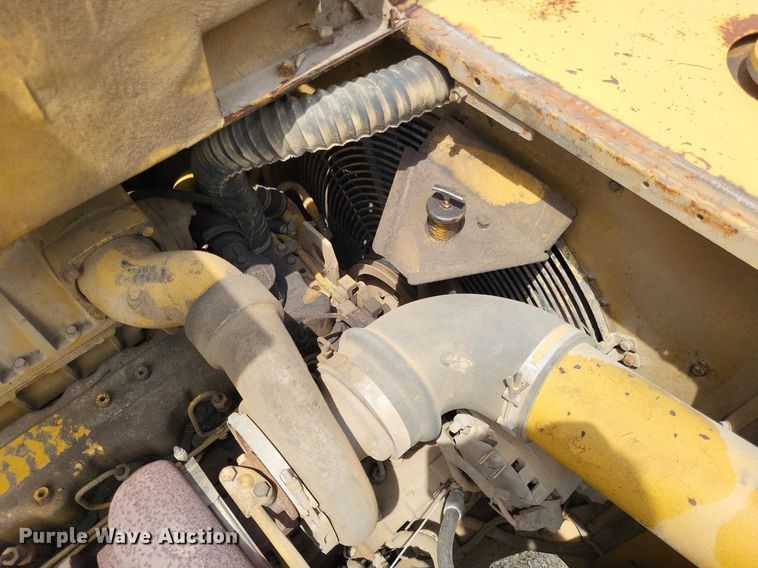 image for item DP5181 1990 Caterpillar D25D  haul truck