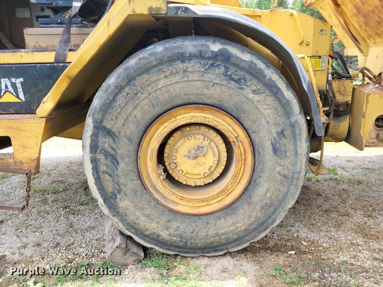 image for item DP5181 1990 Caterpillar D25D  haul truck