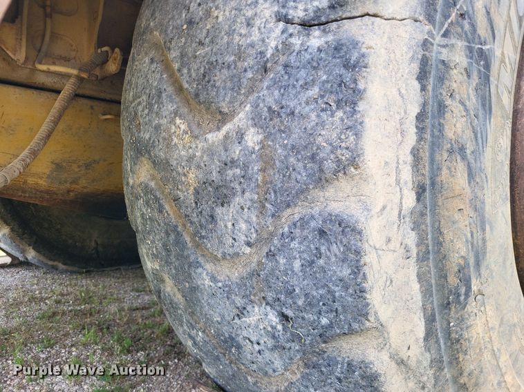 image for item DP5181 1990 Caterpillar D25D  haul truck