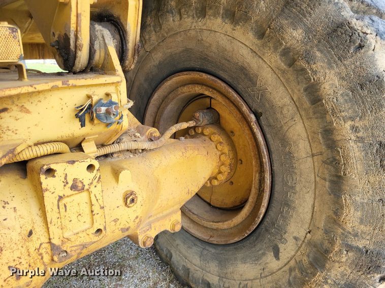 image for item DP5181 1990 Caterpillar D25D  haul truck