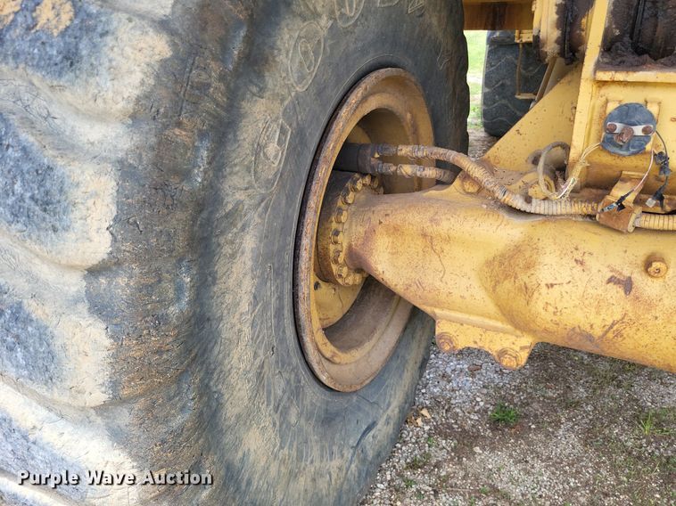 image for item DP5181 1990 Caterpillar D25D  haul truck