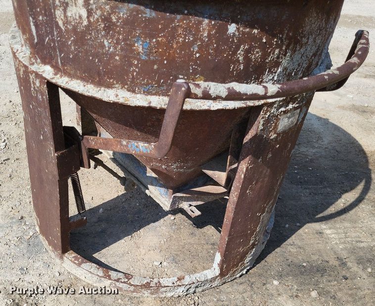 image for item DP5182 (3) concrete buckets