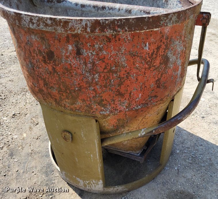 image for item DP5182 (3) concrete buckets