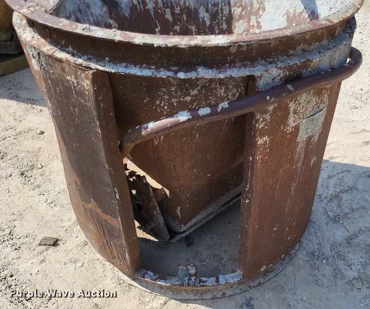 image for item DP5182 (3) concrete buckets