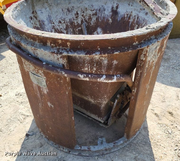 image for item DP5182 (3) concrete buckets