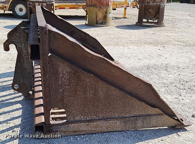 image for item DP5183 (3) wheel loader attachments