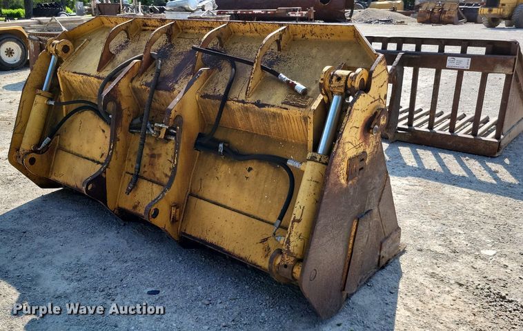 image for item DP5183 (3) wheel loader attachments