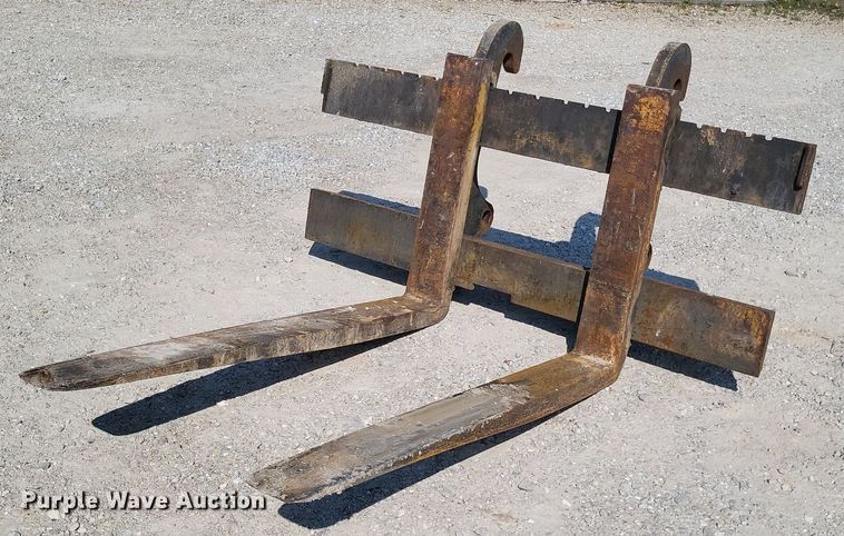 image for item DP5183 (3) wheel loader attachments