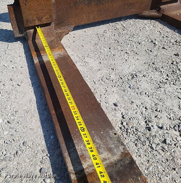 image for item DP5184 (3) wheel loader attachments