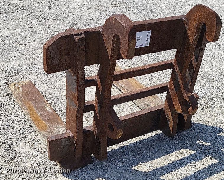 image for item DP5185 (2) wheel loader attachments