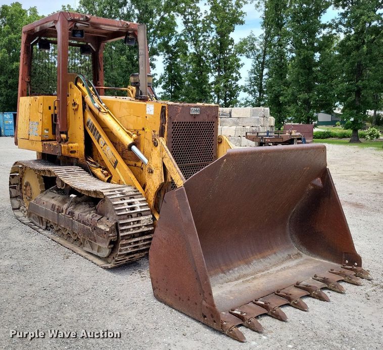 image for item DP5186 1987 Case 1155E  high lift track loader