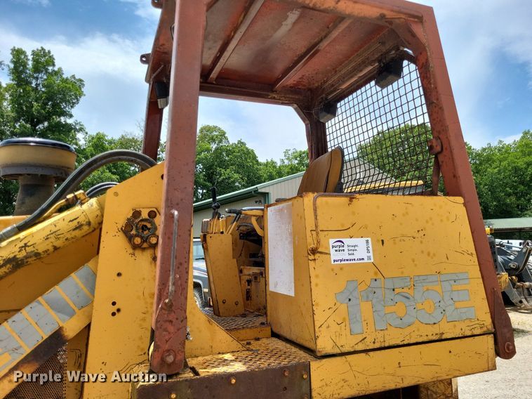 image for item DP5186 1987 Case 1155E  high lift track loader