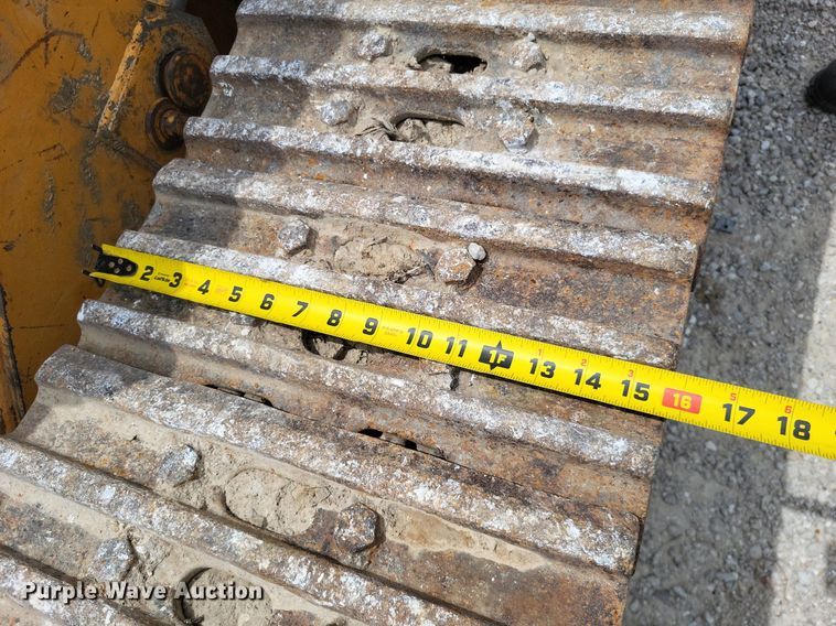 image for item DP5186 1987 Case 1155E  high lift track loader