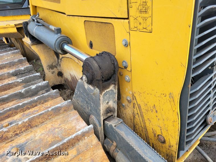 image for item DP5187 2015 John Deere 700K LGP  dozer