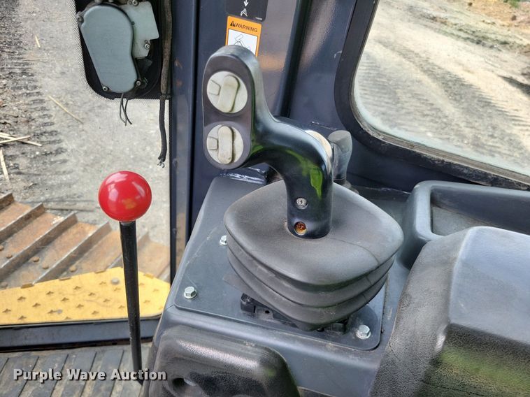 image for item DP5187 2015 John Deere 700K LGP  dozer