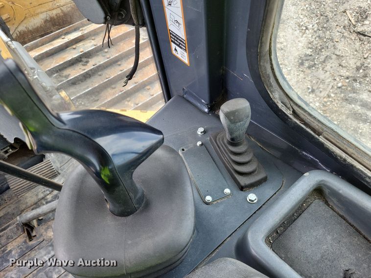 image for item DP5187 2015 John Deere 700K LGP  dozer