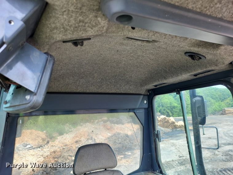 image for item DP5187 2015 John Deere 700K LGP  dozer