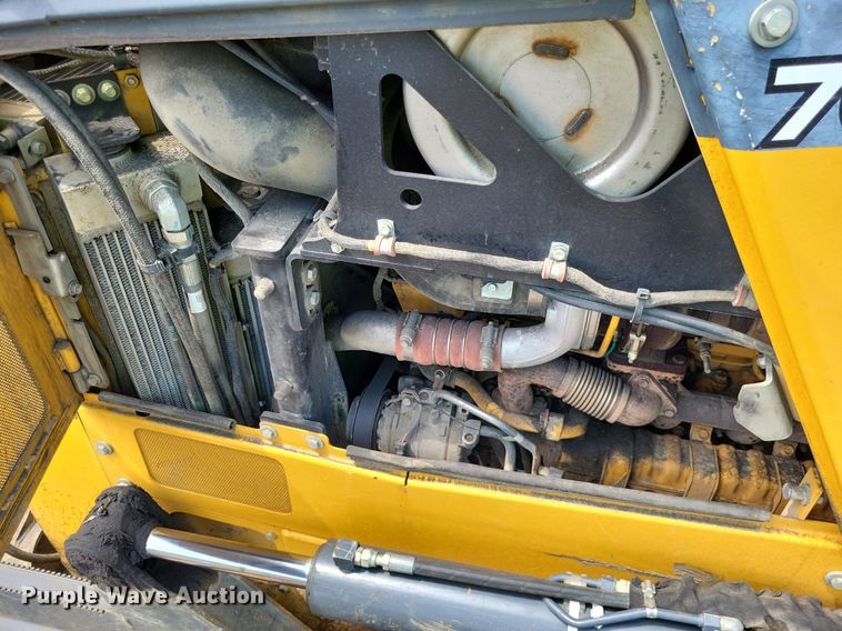 image for item DP5187 2015 John Deere 700K LGP  dozer